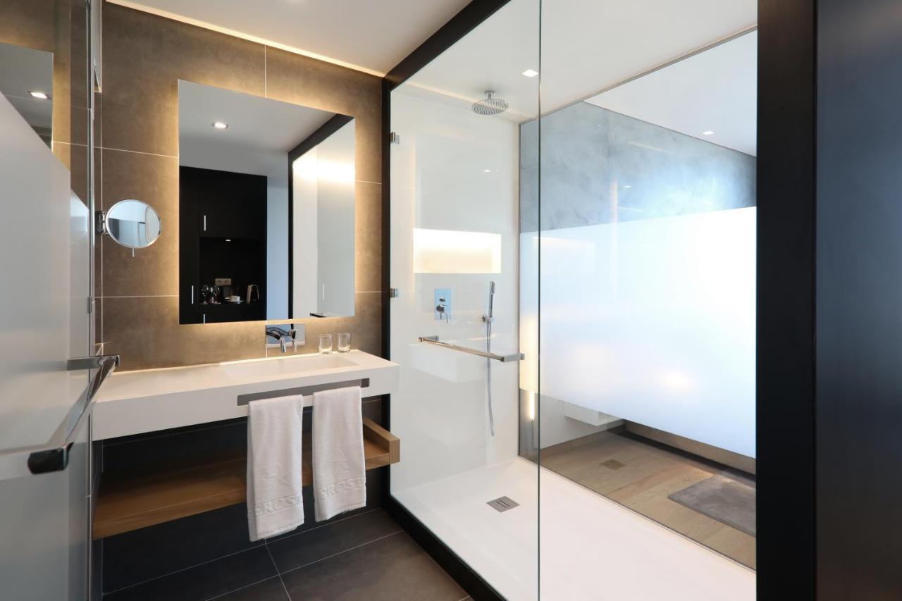 อิเบโรสตาร์ ซีเล็คชัน ลิสบัว Hotel ลิสบอน ภายนอก รูปภาพ Bathroom