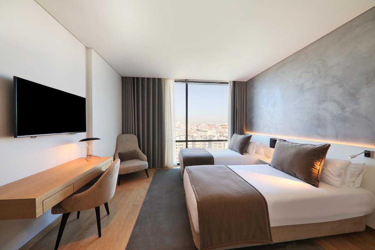 อิเบโรสตาร์ ซีเล็คชัน ลิสบัว Hotel ลิสบอน ภายนอก รูปภาพ