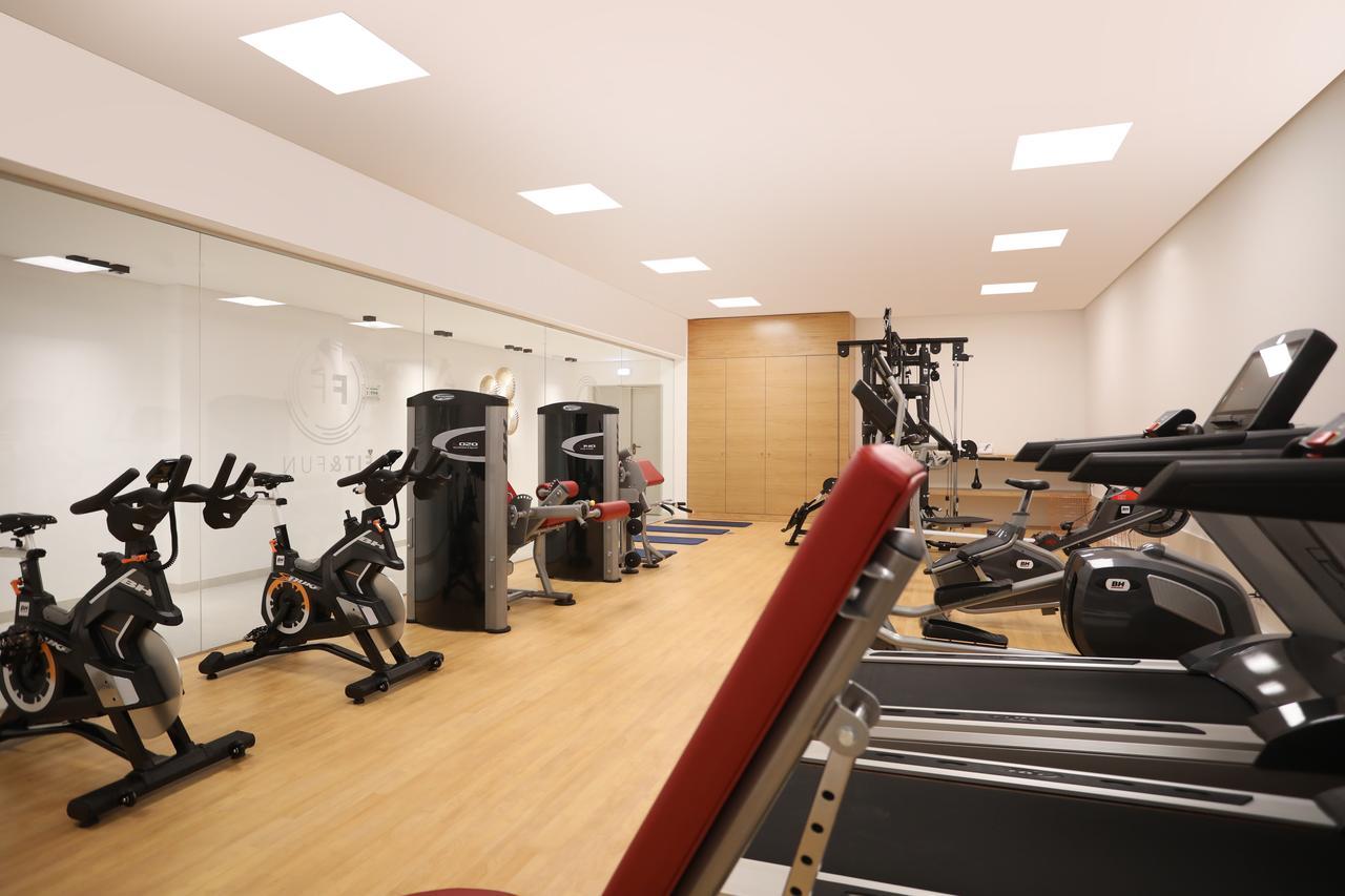 อิเบโรสตาร์ ซีเล็คชัน ลิสบัว Hotel ลิสบอน ภายนอก รูปภาพ The gym at the hotel