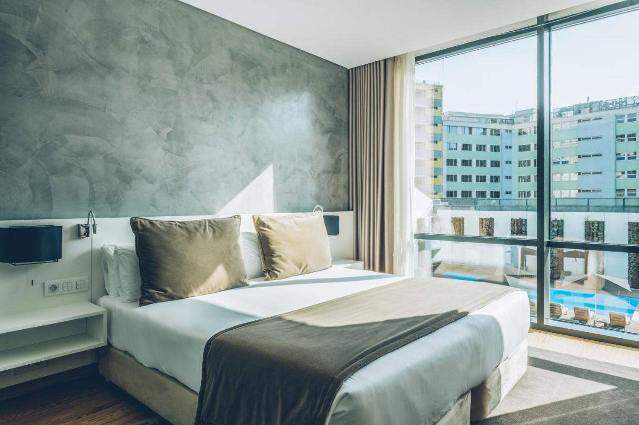 อิเบโรสตาร์ ซีเล็คชัน ลิสบัว Hotel ลิสบอน ภายนอก รูปภาพ